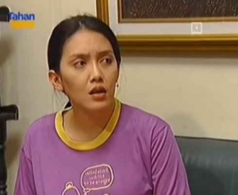 Awet muda di usia 50 tahun, 11 potret lawas Oneng 'Bajaj Bajuri' ini buktikan cantiknya nggak luntur