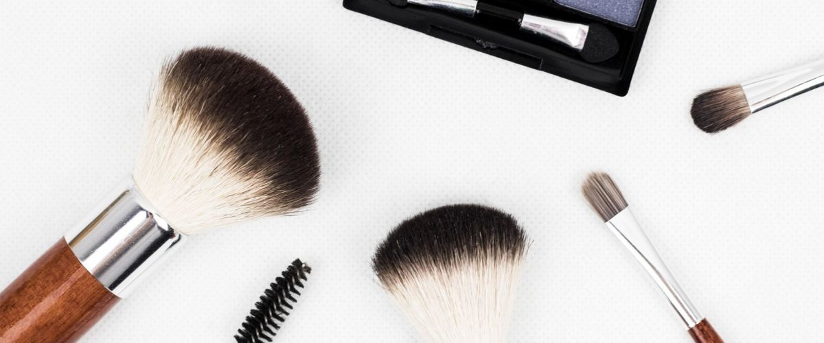 10 Rekomendasi brush makeup set lokal di bawah Rp 200 ribu, lembu