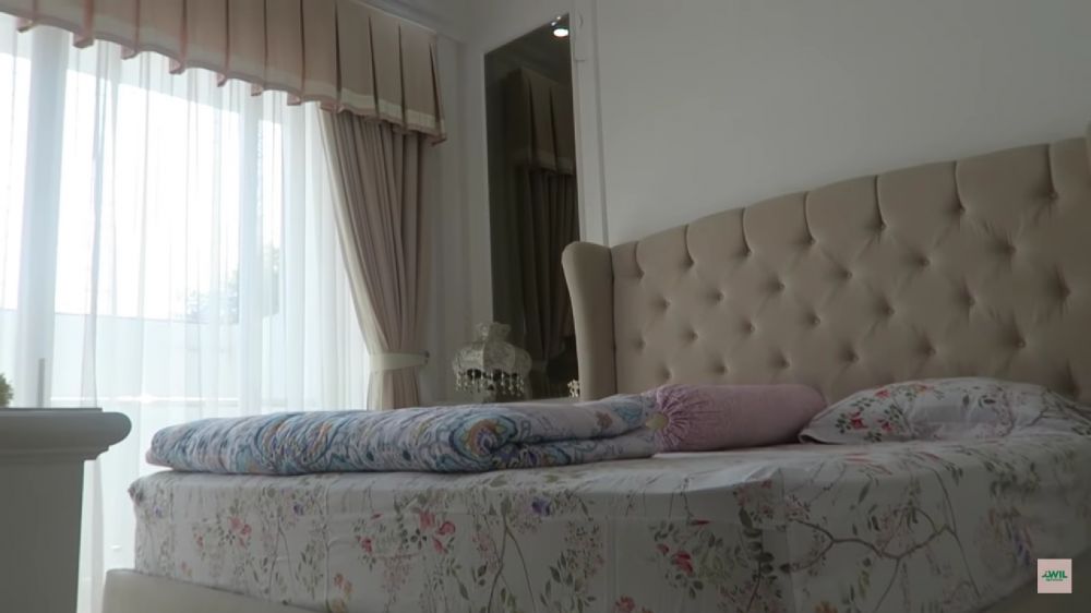 Potret 11 kamar pesinetron Tanah Air, punya Glenca Chysara pintunya canggih pakai finger print