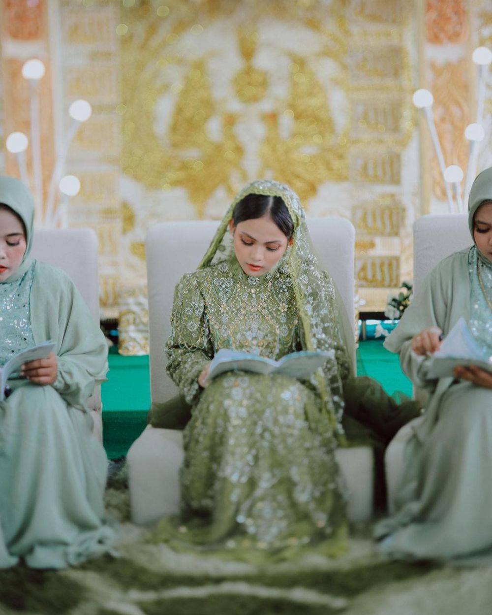 Dipinang pakai uang panai Rp 2 M, 11 potret Putri DA dari lamaran sampai menikah, cantiknya manglingi
