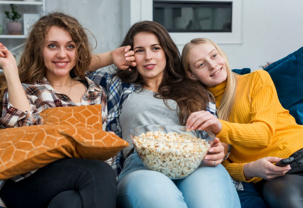 100 Friendship quotes tentang perpisahan, bikin rindu kenangan dan kebersamaan