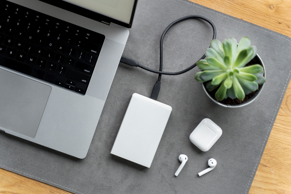 3 Cara mentransfer file antara dua Mac dengan kabel, jauh lebih cepat dan andal