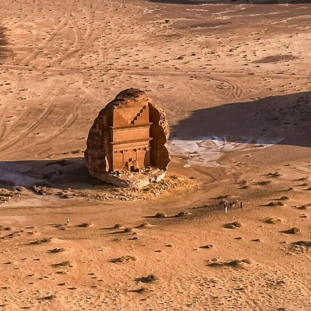 Titi Kamal ajak kamu buat menemukan keindahan Arab Saudi dari Jakarta!