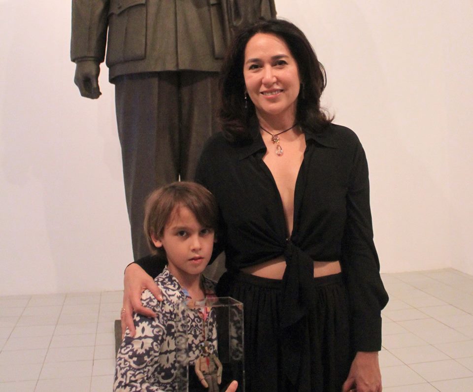 Disebut warisi karisma sang kakek, ini 11 potret Frederik Kiran cucu Soekarno dari kecil hingga kini