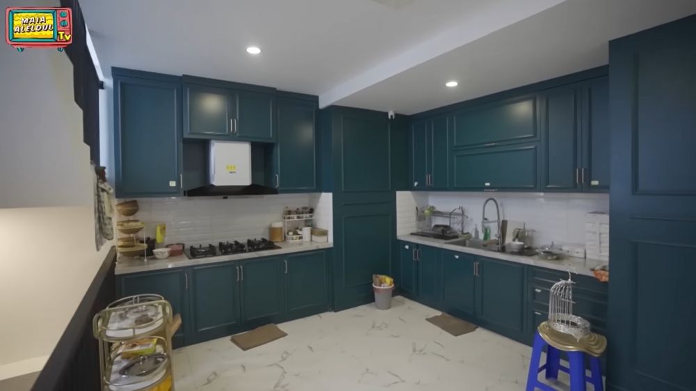 Dari pelawak jadi politisi punya hunian Rp 150 M, 9 potret dapur kotor Eko Patrio ada fasilitas lift