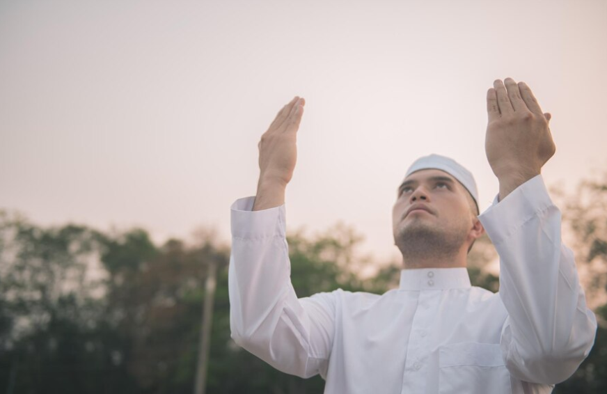 100 Motivational quotes Islami tentang kehidupan bikin hati tenteram dan dekat dengan Tuhan