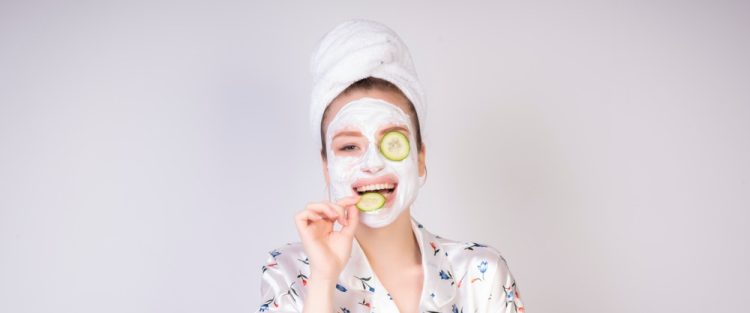 10 Rekomendasi masker wajah untuk anak sekolah harga di bawah Rp 100