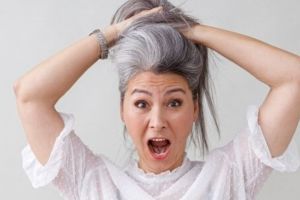 Tanpa urang-aring, ini trik hilangkan uban agar rambut hitam dan lebat pakai 1 jenis daun