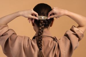 10 Rekomendasi aksesoris rambut untuk anak sekolah harga di bawah Rp 20 ribu, rambut lebih rapi