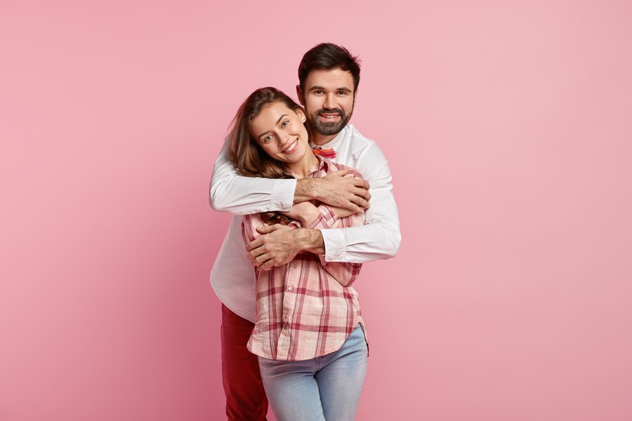 100 Kata-kata gombal lucu buat suami, menghibur sekaligus sebagai ekspresi cinta