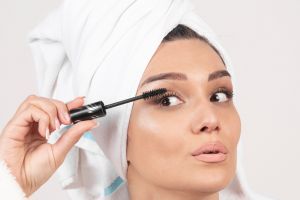 Rekomendasi maskara wudu friendly harga di bawah Rp 100 ribu, ringan saat dipakai