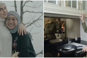 Rumahnya tak kalah mewah dari sang anak, ini 9 potret dapur ibunda Irish Bella minimalis tanpa sekat