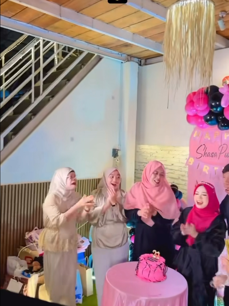 9 Momen ulang tahun istri Surya Manurung pengidap sindrom langka, perlakuan sang suami disorot