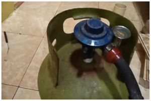 Tanpa dililit karet gelang, ini cara atasi tabung gas elpiji bocor cuma mengandalkan 1 bahan sederhana