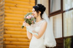 Kisah wanita terima lamaran pria lain & putuskan pacar sehari sebelum menikah, endingnya bikin nyesek