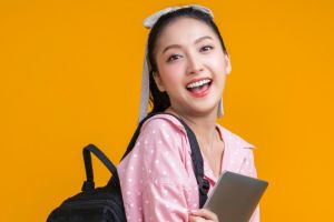 10 Rekomendasi facial wash acne untuk anak sekolah harga di bawah Rp 50 ribu, jerawat kempes seketika
