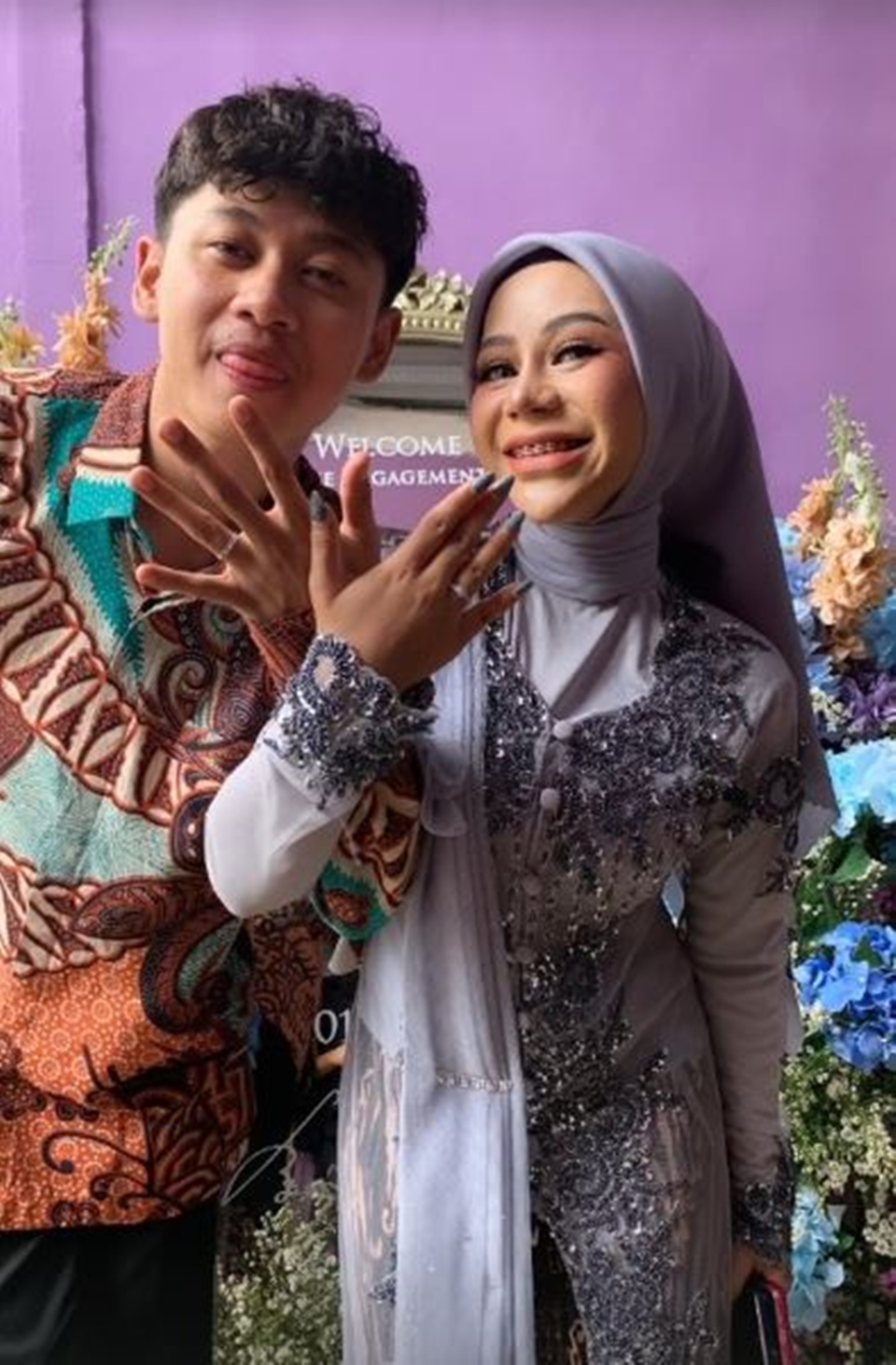 Disebut mirip Azizah Salsha, penampilan Cimoy Montok saat lamaran ini manglingi