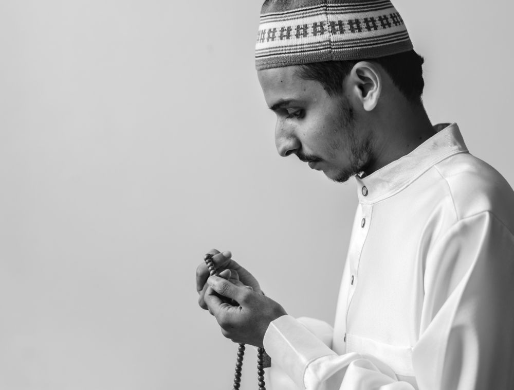 Tata cara sholat Idul Adha, niat, hukum beserta panduannya