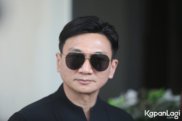Masih berhubungan baik, 7 momen Anji tampil serasi dengan istri saat sidang cerai ini tuai perhatian