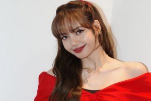 Kecantikannya diakui dunia, riasan simpel Lisa Blackpink ini bukti pesonanya memancar alami