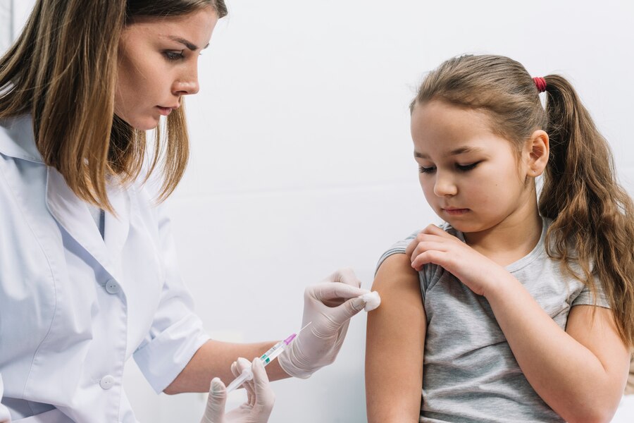 Penting persiapan sebelum imunisasi anak, ini 5 tips penting yang harus diperhatikan orang tua