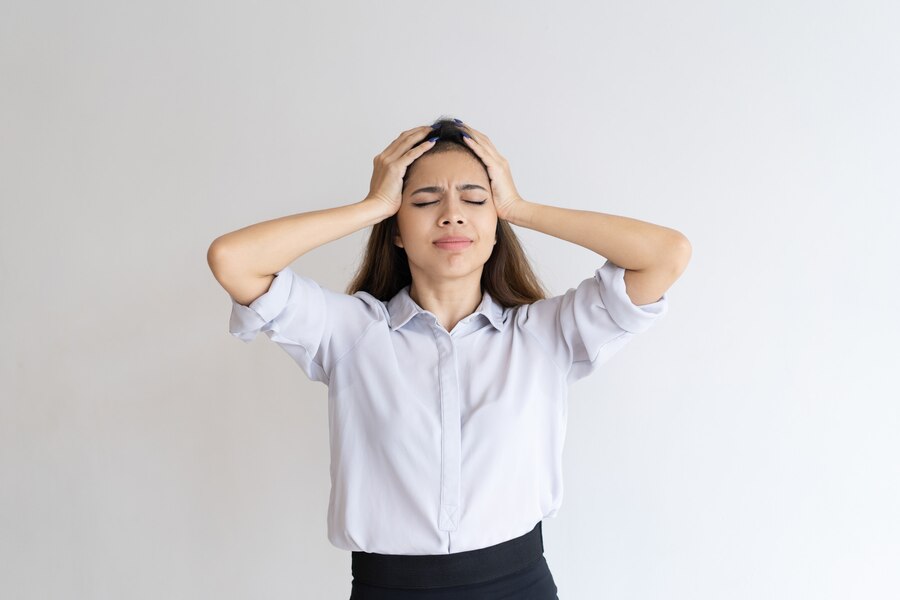 Sering disepelekan, 6 Kebiasaan ini ternyata bisa memicu sakit kepala, pahami gejala dan cara mencegah