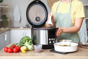 5 Resep masakan sederhana cuma pakai magic com, pilih bahan sesuai seleramu di sini