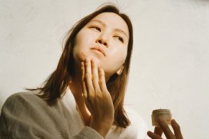 [KUIS] Sebenarnya kamu punya kulit kering atau kulit dehidrasi sih? Double check di sini yuk