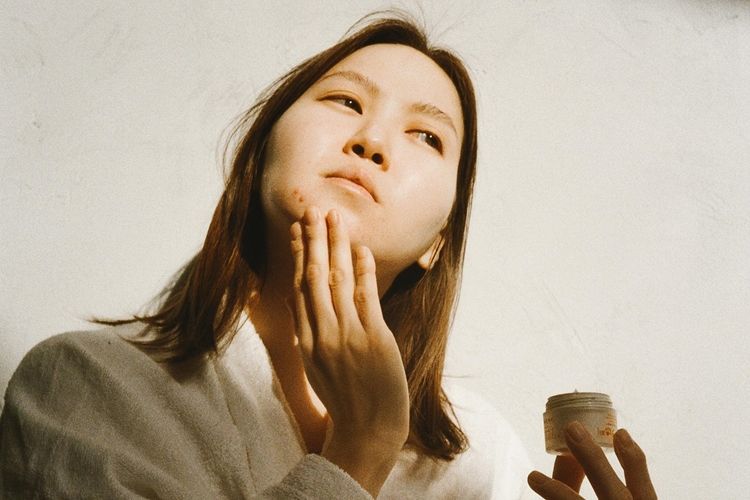 Kulit Dehidrasi Tanpa Kelihatan Kering: Gejala dan Rawatan