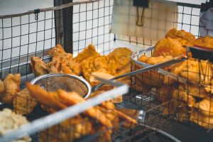 [KUIS] Pilih gorengan favoritmu di sini dan bongkar caramu mengatasi rasa sedih