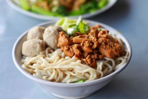 [KUIS] Pilih caramu menikmati semangkuk mie ayam, cari tahu sisi lain dirimu yang tak kamu sadari