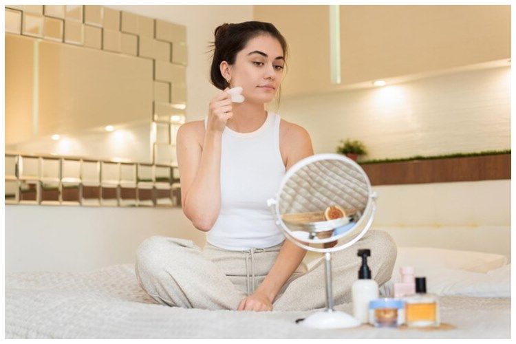 [KUIS] Nilai seberapa sayang kamu sama kulit wajah, lewat berapa banyak produk skincare yang dipakai