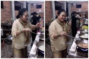 Titiek Soeharto tak gengsi bantu karyawan warung masak di dapur, gaya ngebalik telur curi perhatian