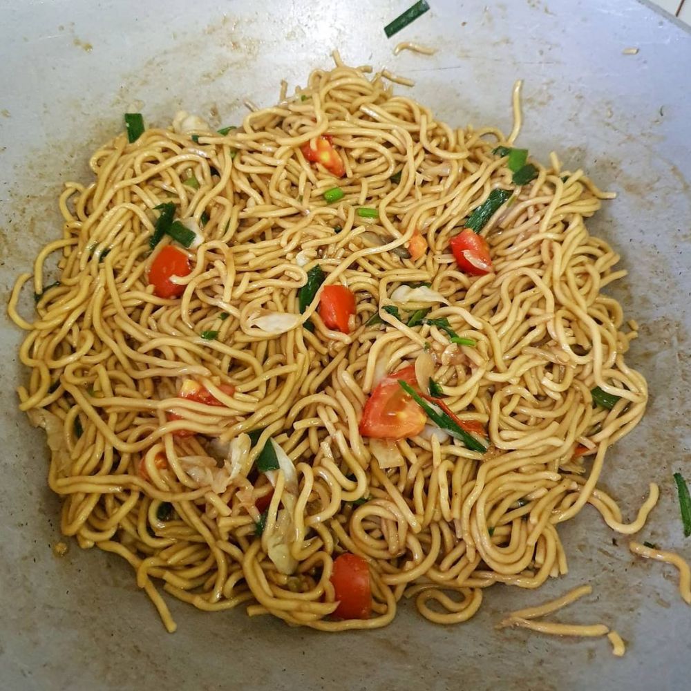 11 Resep menu sehari-hari serba mie kuning, enak sekaligus bikin nagih