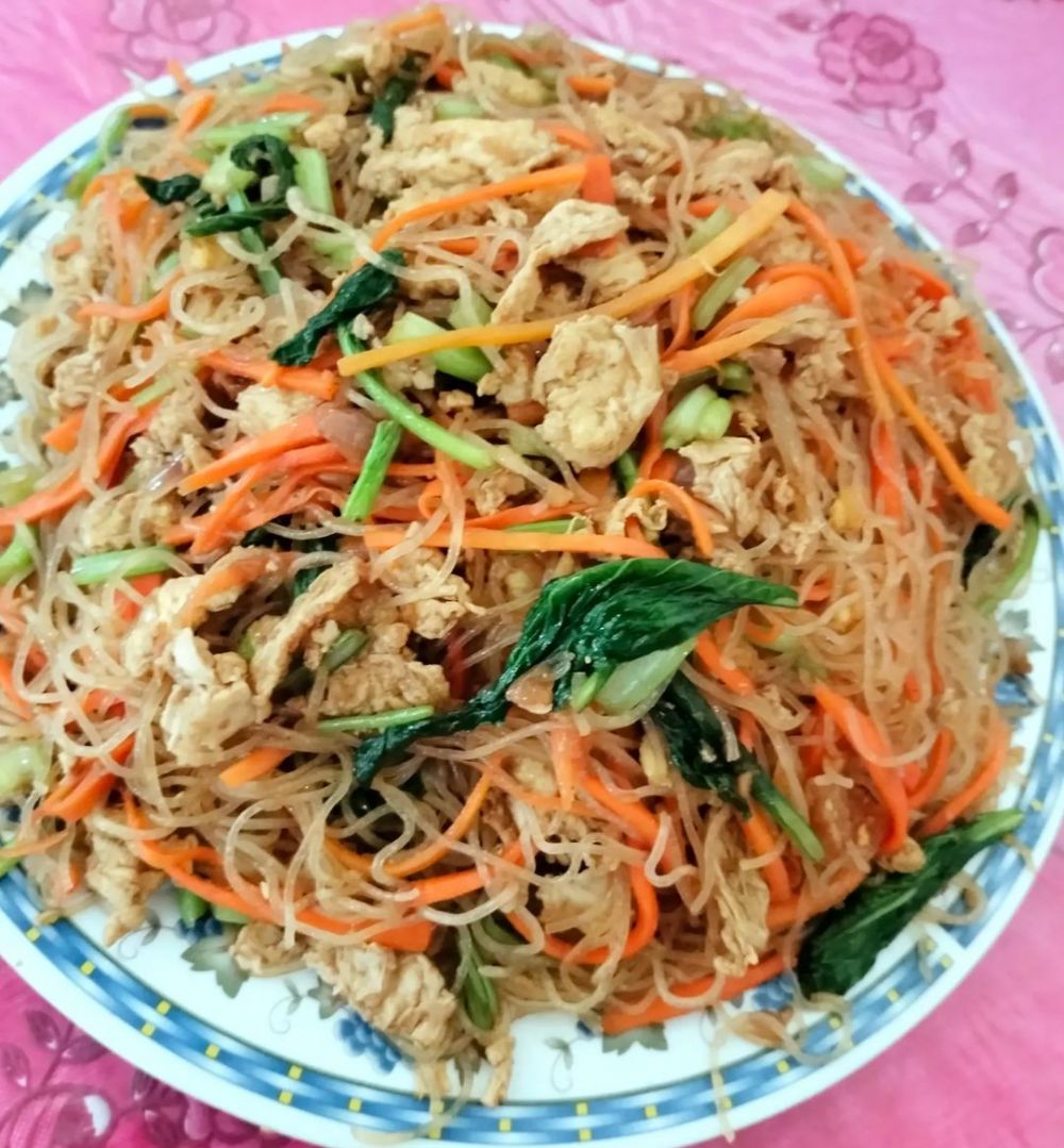 Masak apa hari ini yang sederhana? Ini 11 resep olahan bihun lezat dan menggugah selera