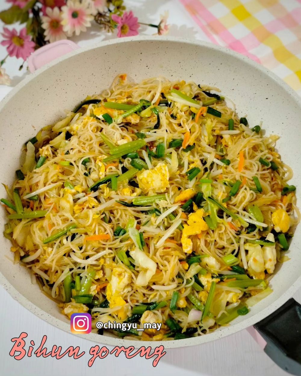 Masak apa hari ini yang sederhana? Ini 11 resep olahan bihun lezat dan menggugah selera