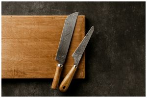 Tanpa diolesi cuka, ini cara hilangkan noda karat di pisau cukup digosok pakai 2 bahan dapur