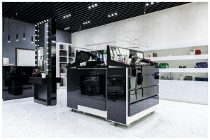 [KUIS] Si Impulsif atau pemburu diskon, ini tipe-tipe orang pas belanja produk kecantikan di toko