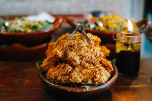 [KUIS] Dari cara kamu makan ayam krispi ternyata bisa ungkap sisi lain kepribadianmu