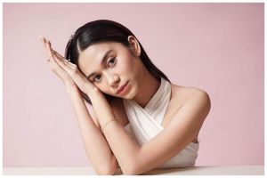 [KUIS] Suka hair styling? Jawab soal ini buat tahu gaya rambut Azizah Salsha mana yang kamu banget?