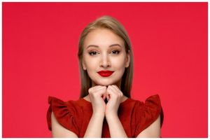 [KUIS] Ungkap sisi romantismu dalam menjalin hubungan dari pilihan lipstik merah di tes ini