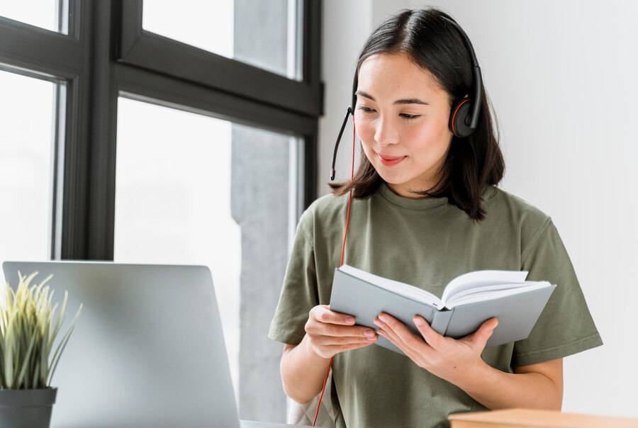 50 Contoh kalimat intransitif, kenali pengertian dan cirinya