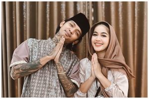 Jualan di gang sempit, masakan buatan Eriska Nakesya istri Young Lex ini selalu ludes dalam 2 jam