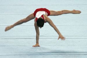 Macam-macam gerakan senam lantai: Panduan lengkap untuk pemula