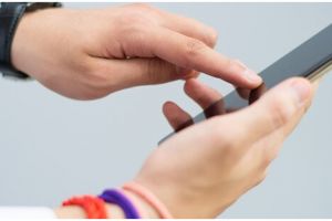 [KUIS] Dari caramu buka kunci di smartphone-mu tercermin sifat asli kamu, buktikan di sini