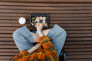 [KUIS] Cermati gaya makanmu, pemakan lambat atau cepat? Ini artinya untuk kenali sisi lain dirimu