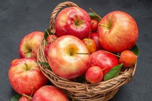 7 Buah yang rendah kalori, enak dan aman dikonsumsi saat diet