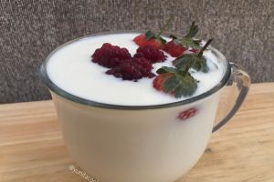 7 Yogurt rendah kalori yang aman dikonsumsi saat diet, serba menggugah selera