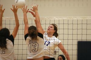 5 Bentuk blocking dalam voli yang harus diketahui pemain