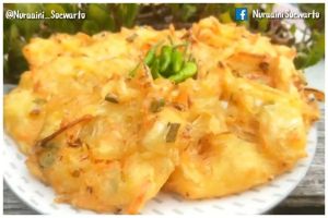 Cuma tambah 1 bahan, ini cara membuat bakwan sayur tebal dan renyah seharian tanpa baking powder